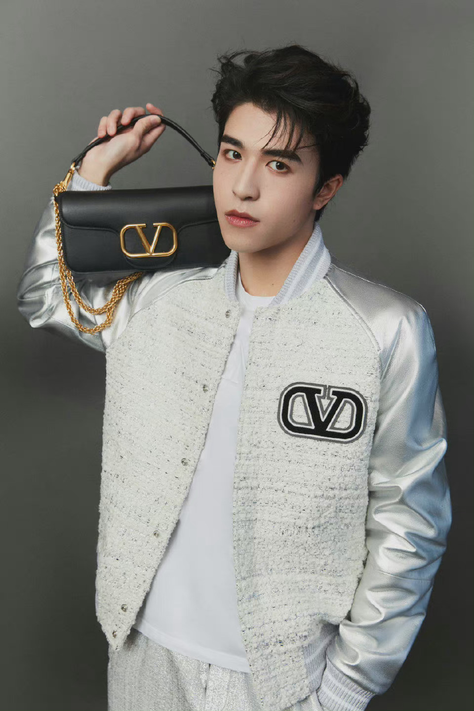 into1最新valentino活动大片