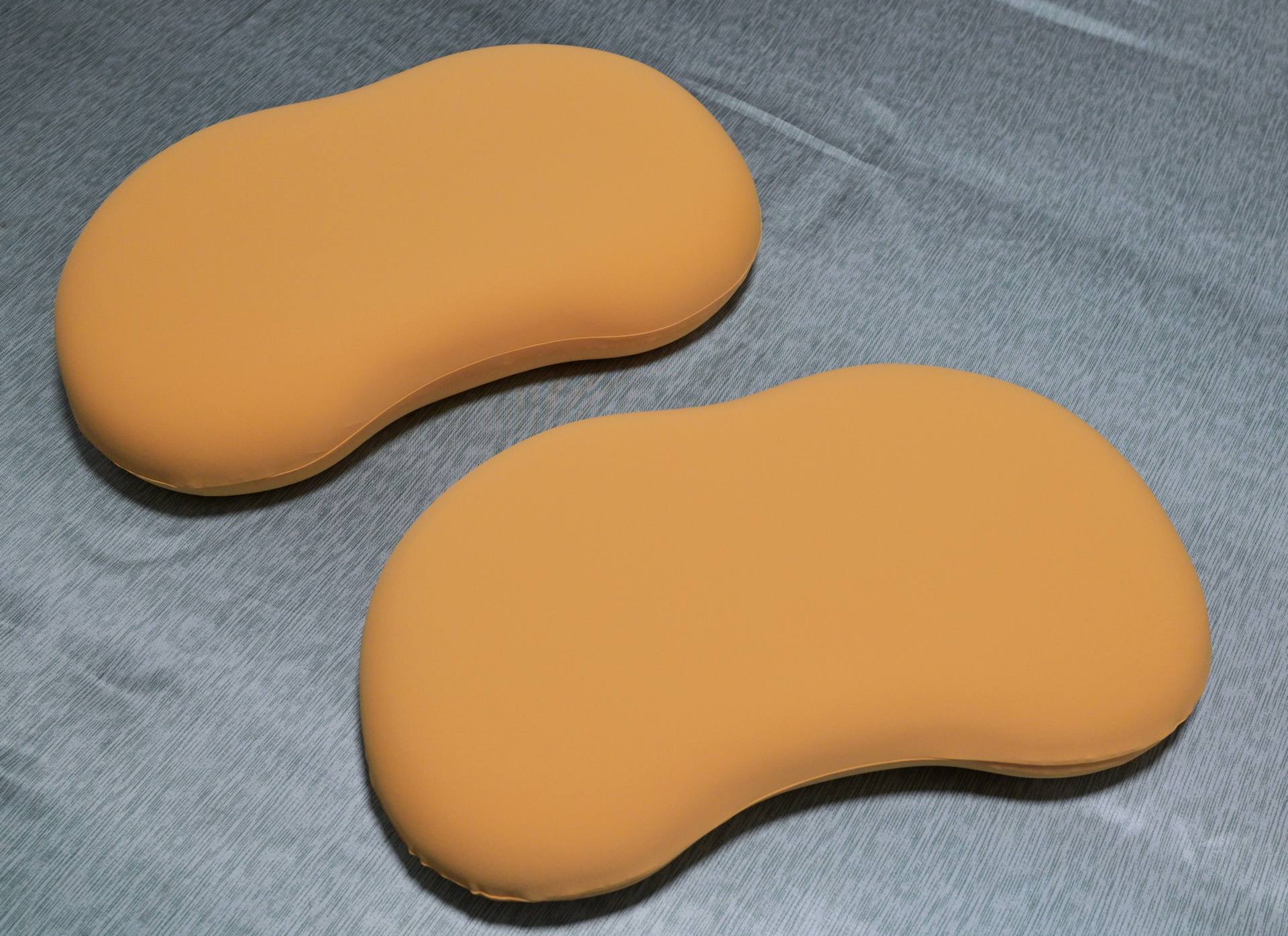 软、糯、甜的元气麻糬枕,让你的睡眠更浪漫休闲区蓝鸢梦想 - Www.slyday.coM 软、糯、甜的元气麻糬枕,让你的睡眠更浪漫休闲区蓝鸢梦想 - Www.slyday.coM