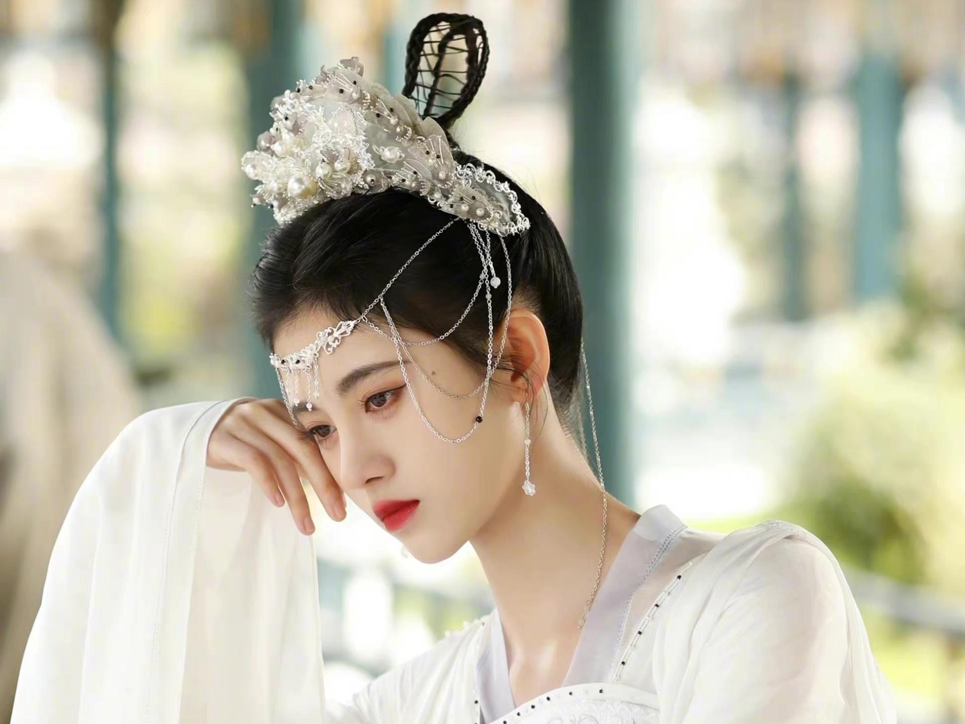 "古装女神"鞠婧祎:从爱豆到女一号,她的清醒打了多少人的脸__财经头条