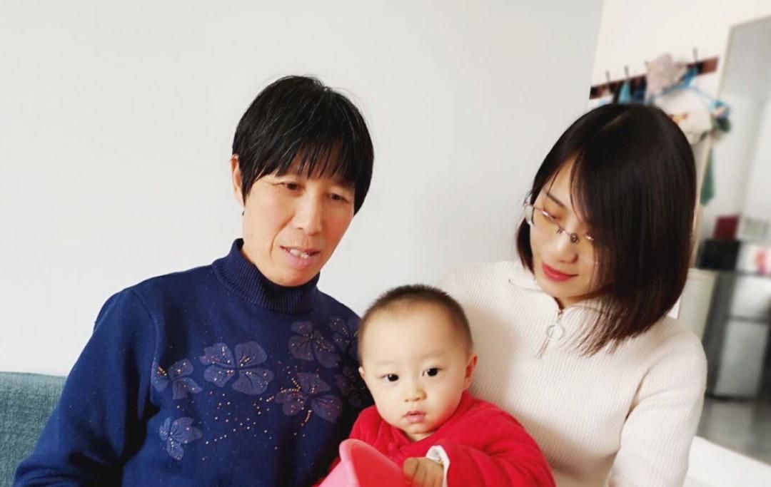 为啥越来越多姥姥不愿意帮女儿带娃，开始把娃工作“还给”奶奶？休闲区蓝鸢梦想 - Www.slyday.coM