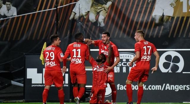 西甲联赛巴列卡诺vs奥萨苏纳与法乙联赛亚眠vs尼奥尔的赛事分析