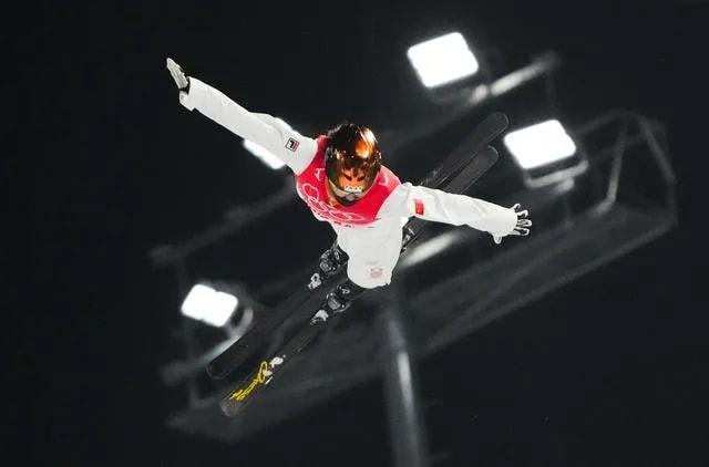 永远可以相信团结一心的中国队 不抛弃不放弃这就是中国队！休闲区蓝鸢梦想 - Www.slyday.coM