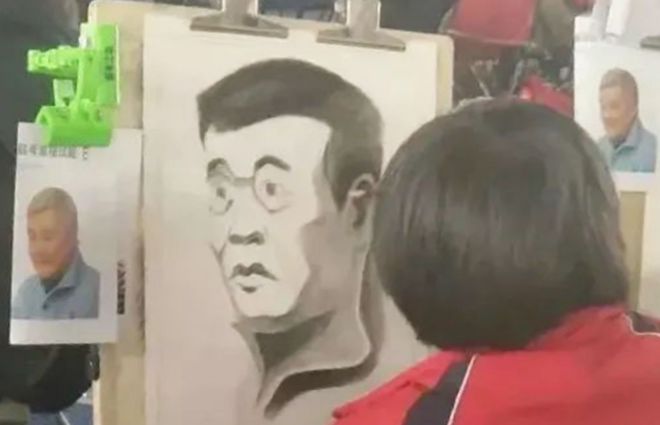 你是否见过啃出来的冰墩墩？美术生就弄了一个，老师看到满脸懵休闲区蓝鸢梦想 - Www.slyday.coM