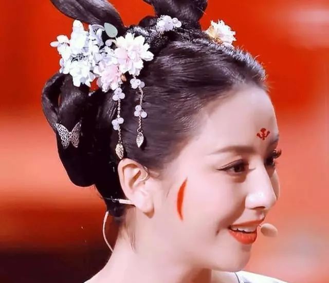隋唐美人:除了花钿和斜红,我还有碎妆和螺子黛