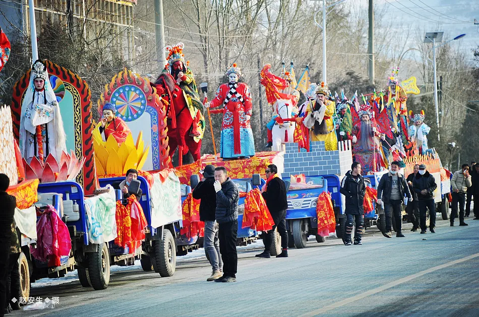 甘肃省天水市秦州区平南镇任家山村的社火中华民族民俗文化的典型代表