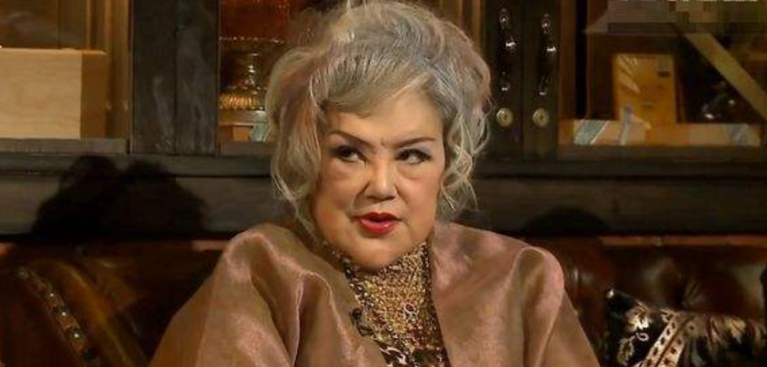 曾惊艳一个时代今年龄大了有人整成鞋拔子脸有人卖二手服装