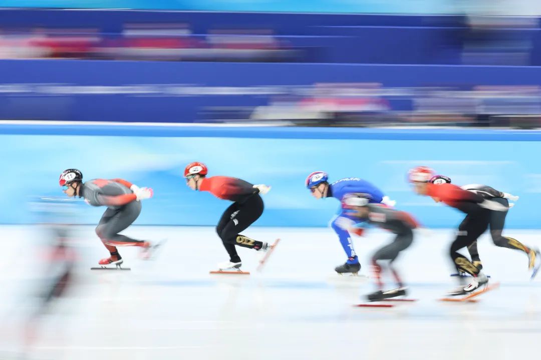 早读｜​20岁大学生连续熬夜引起暴发性心肌炎，初期症状与感冒相似休闲区蓝鸢梦想 - Www.slyday.coM