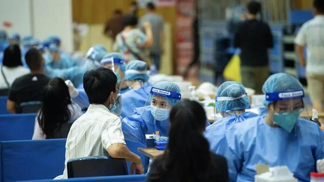“非常危急！”香港今日新增确诊超1500例，新冠病毒检测负荷已到极限…休闲区蓝鸢梦想 - Www.slyday.coM