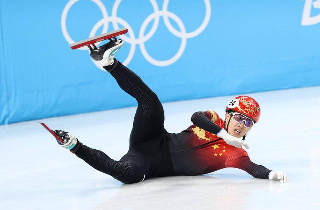 有惊无险，中国队一晚两次被判晋级休闲区蓝鸢梦想 - Www.slyday.coM