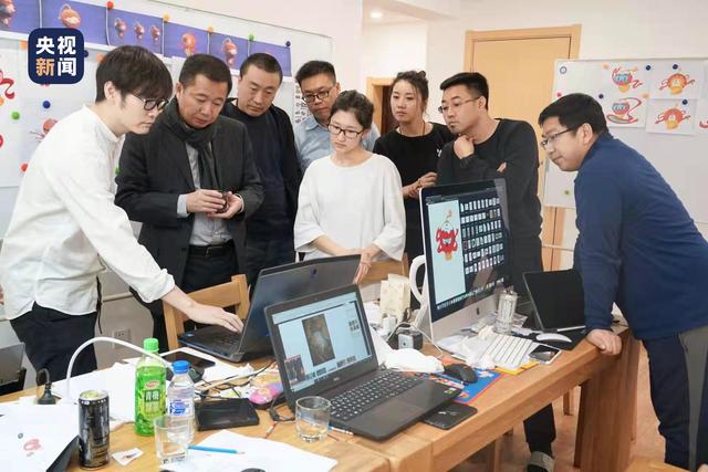 不是不红，而是没“上班”，别忘了冰墩墩的小伙伴雪容融休闲区蓝鸢梦想 - Www.slyday.coM