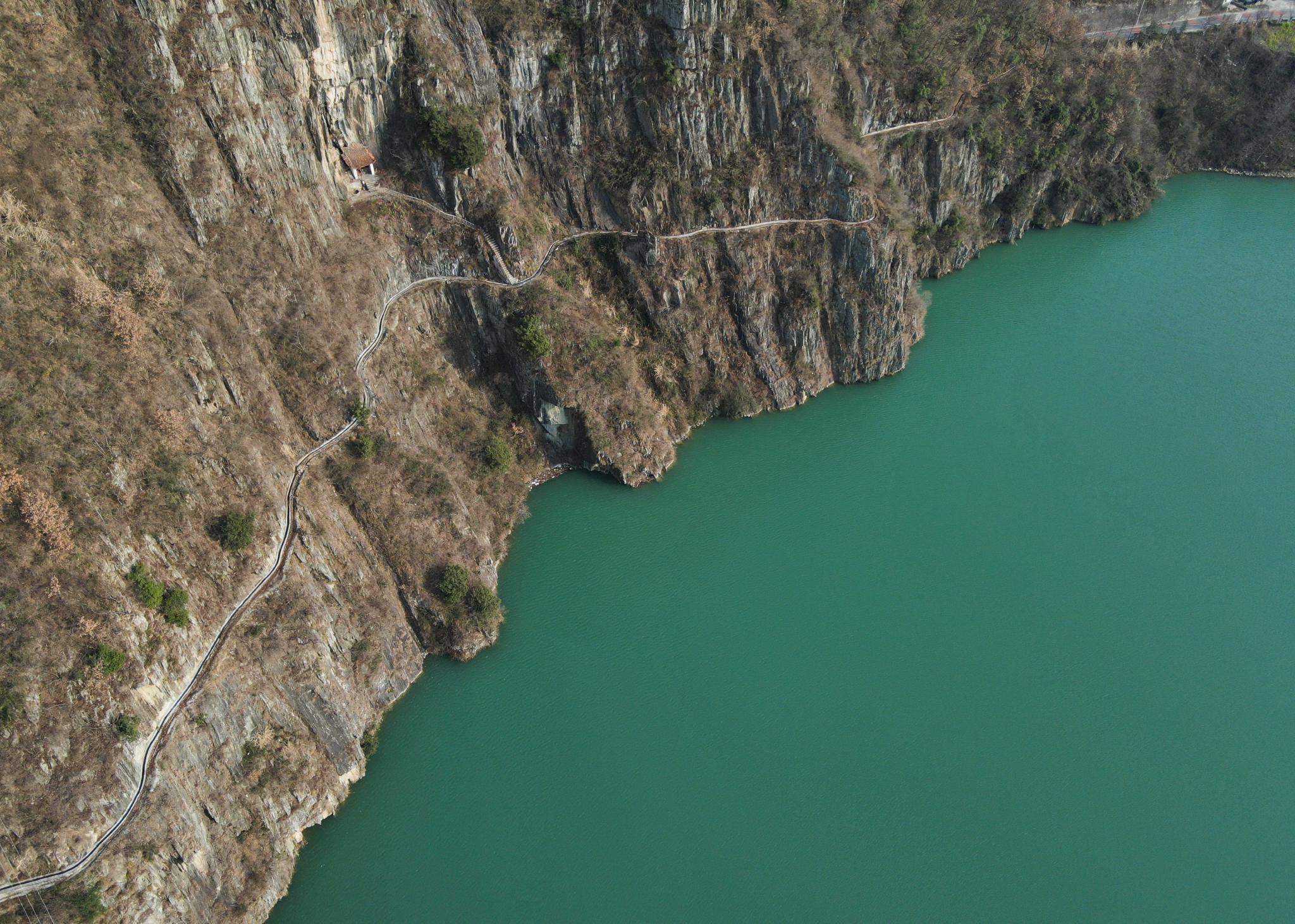 初春白龙江|陇南市|甘肃省_新浪新闻