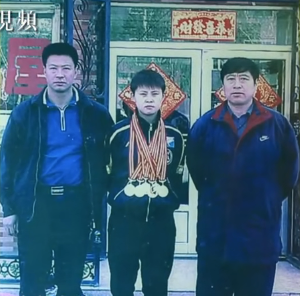 扯白休闲区蓝鸢梦想 - Www.slyday.coM