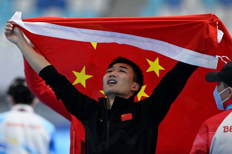 7年364天后的“传承”，冠军张虹见证冠军高亭宇休闲区蓝鸢梦想 - Www.slyday.coM