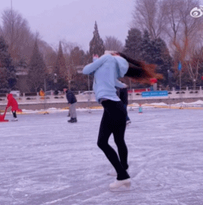 16岁成“花滑女单一姐”，4年后无缘家门口冬奥！网友虐哭：我的公主啊休闲区蓝鸢梦想 - Www.slyday.coM