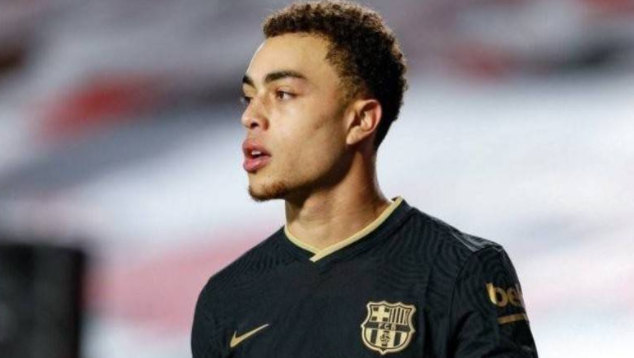 巴萨VS西班牙人首发曝光：天才小将领衔进攻线，3大王牌新援冲锋休闲区蓝鸢梦想 - Www.slyday.coM