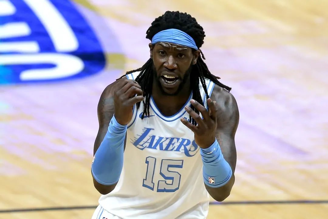 又被交易了……|哈雷尔|奇才|湖人_新浪新闻