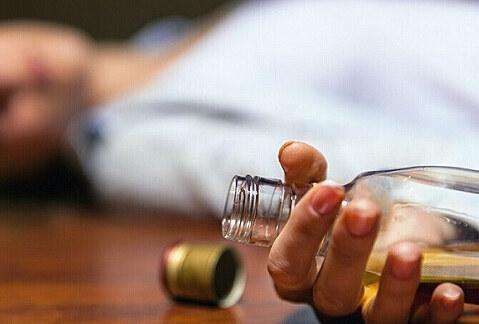 醉酒女子被送入酒店后死于客房 酒店被判不作为赔偿9万多元休闲区蓝鸢梦想 - Www.slyday.coM