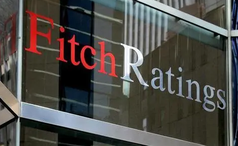 惠誉出手，下调这个国家主权信用评级！__财经头条