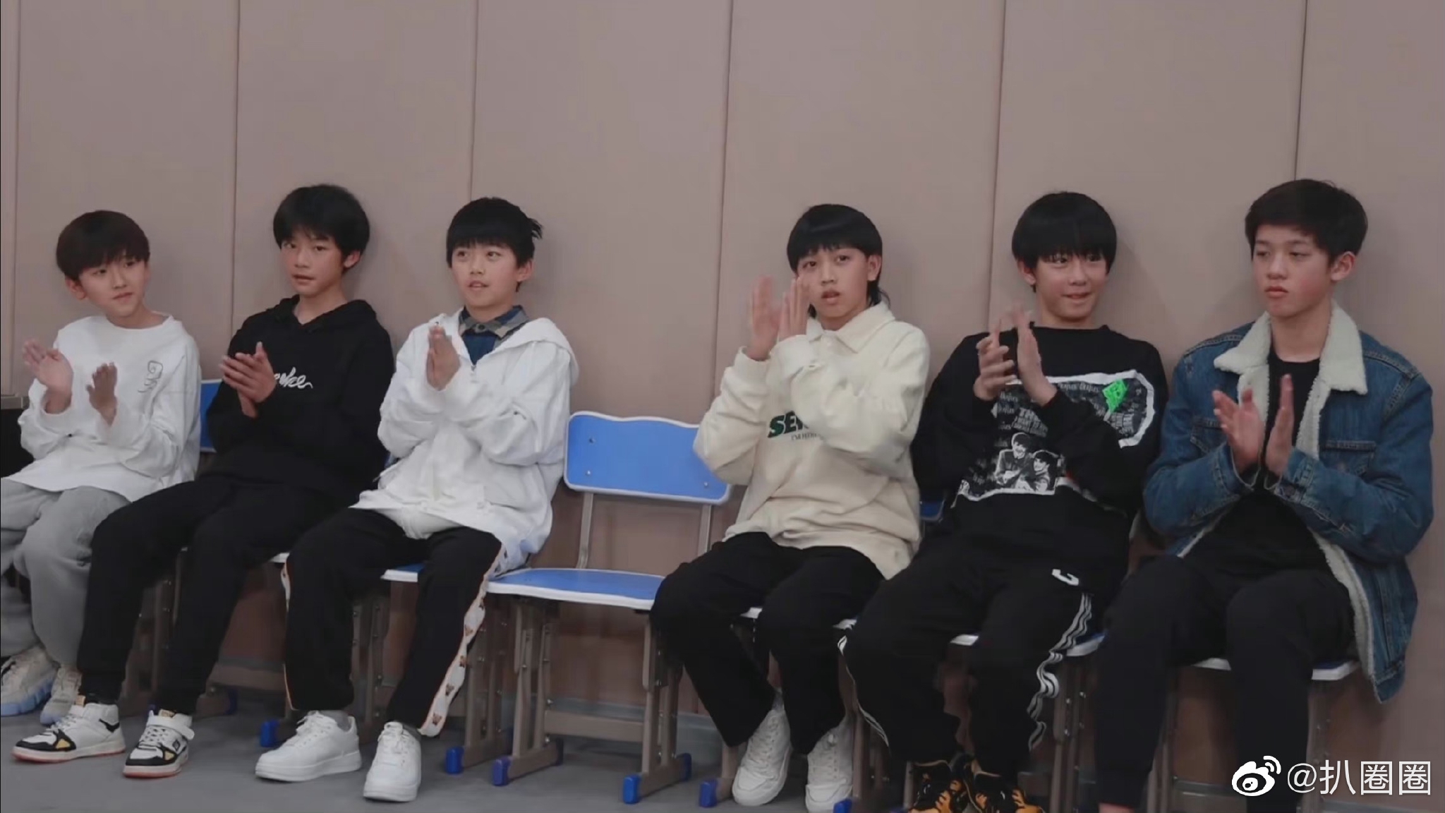 TF家族四代练习生首次亮相了,来看看初印象如何~|TF家族|练习生_新浪新闻