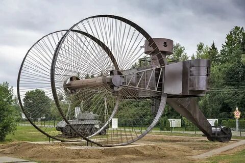 沙皇坦克Tsar tank,世界上轮子最大的“三轮车”是如何被发明的休闲区蓝鸢梦想 - Www.slyday.coM 沙皇坦克Tsar tank,世界上轮子最大的“三轮车”是如何被发明的休闲区蓝鸢梦想 - Www.slyday.coM