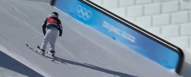 预赛第三!谷爱凌再进决赛,场边淡定吃饼,卫冕冠军出局休闲区蓝鸢梦想 - Www.slyday.coM