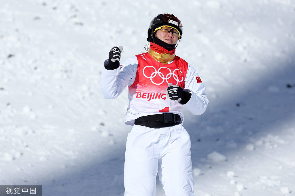 自由式滑雪女子空中技巧资格赛第1轮 徐梦桃第3名晋级决赛休闲区蓝鸢梦想 - Www.slyday.coM 自由式滑雪女子空中技巧资格赛第1轮 徐梦桃第3名晋级决赛休闲区蓝鸢梦想 - Www.slyday.coM