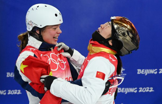 领跑全场,最后一跳失误!美国名将见证徐梦桃绝杀夺金:为你自豪休闲区蓝鸢梦想 - Www.slyday.coM 领跑全场,最后一跳失误!美国名将见证徐梦桃绝杀夺金:为你自豪休闲区蓝鸢梦想 - Www.slyday.coM