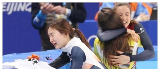 一枚银牌,让韩媒的嘴脸全部暴露,简直是赤裸裸的双标休闲区蓝鸢梦想 - Www.slyday.coM 一枚银牌,让韩媒的嘴脸全部暴露,简直是赤裸裸的双标休闲区蓝鸢梦想 - Www.slyday.coM