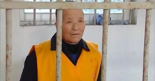 对儿媳不满,婆婆持刀割头夺命,自首后被判死刑,妈宝男惹的祸?休闲区蓝鸢梦想 - Www.slyday.coM