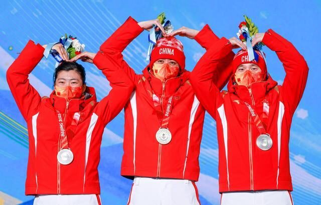 中国队第5金 3女将出战空中技巧力争金牌 徐梦桃能否弥补巨大遗憾休闲区蓝鸢梦想 - Www.slyday.coM