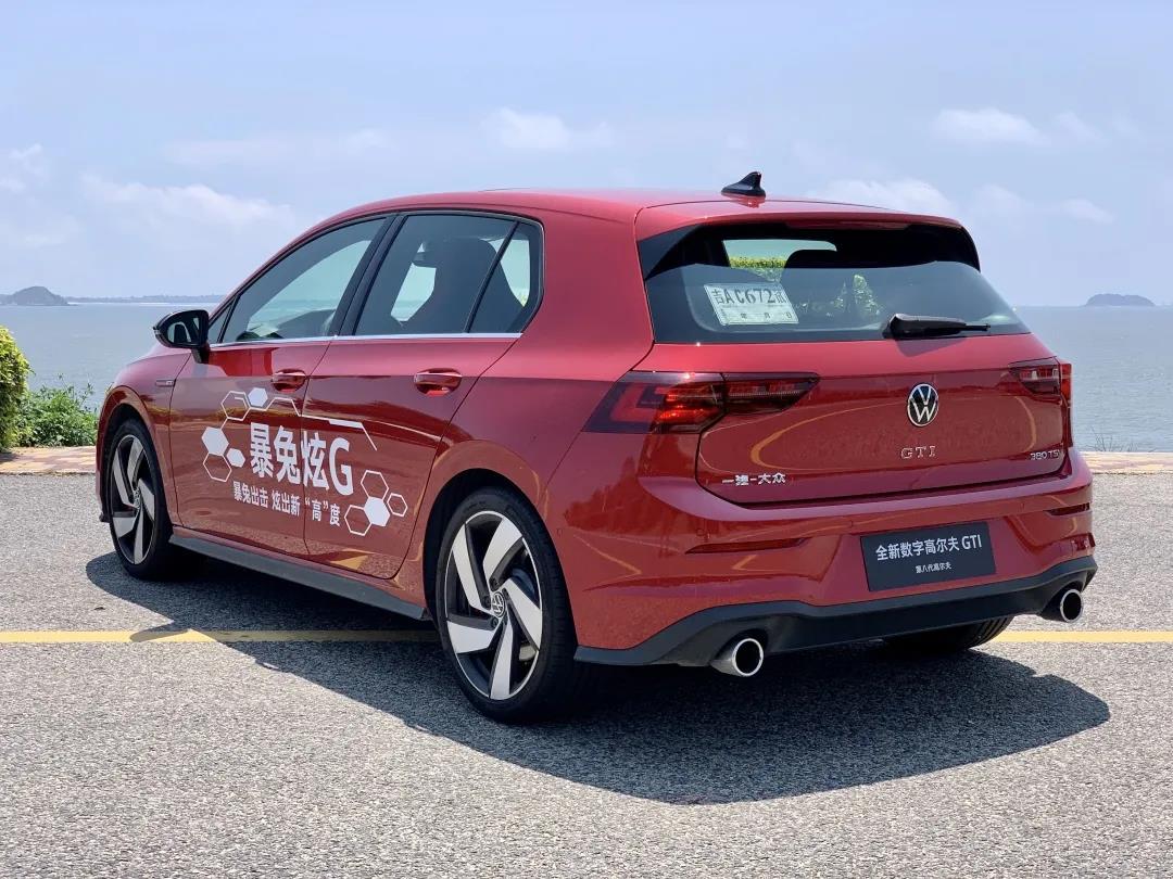 最快6.2秒破百！这3款性能小钢炮，你会怎么选？