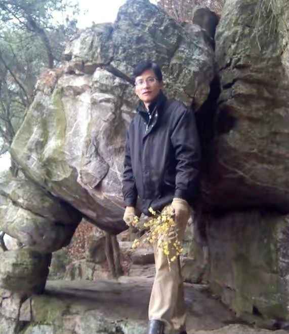 对儿媳不满,婆婆持刀割头夺命,自首后被判死刑,妈宝男惹的祸?休闲区蓝鸢梦想 - Www.slyday.coM