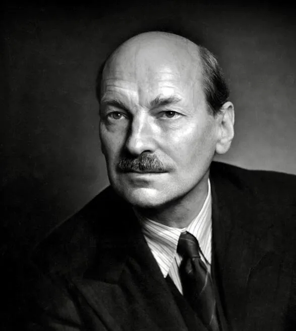 二战中挽救了英国的丘吉尔,却为何在英国首相大选中落败休闲区蓝鸢梦想 - Www.slyday.coM 二战中挽救了英国的丘吉尔,却为何在英国首相大选中落败休闲区蓝鸢梦想 - Www.slyday.coM