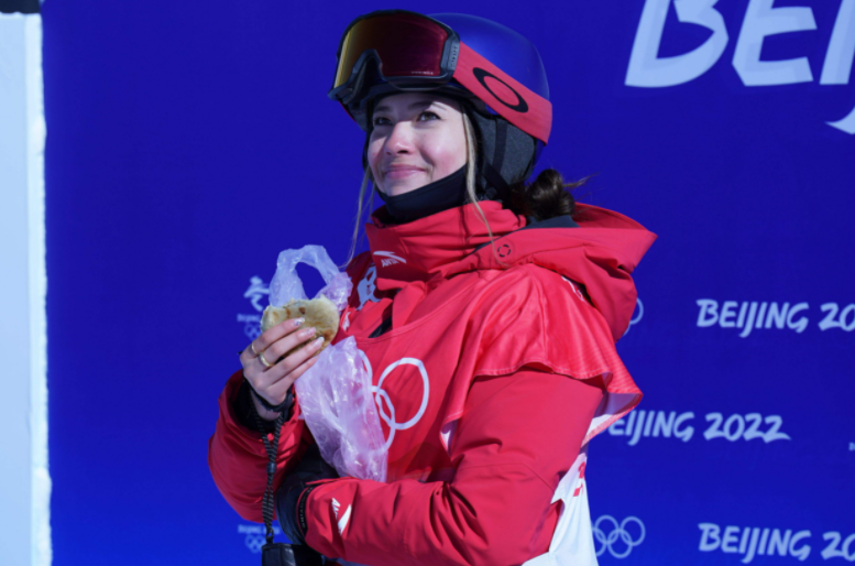 冬奥第11日看点：谷爱凌苏翊鸣冲金！朱易的翻身仗来了？休闲区蓝鸢梦想 - Www.slyday.coM