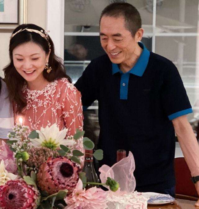 陈婷情人节诉苦,71岁张艺谋为开幕式太操心,靠药物维持才能说话