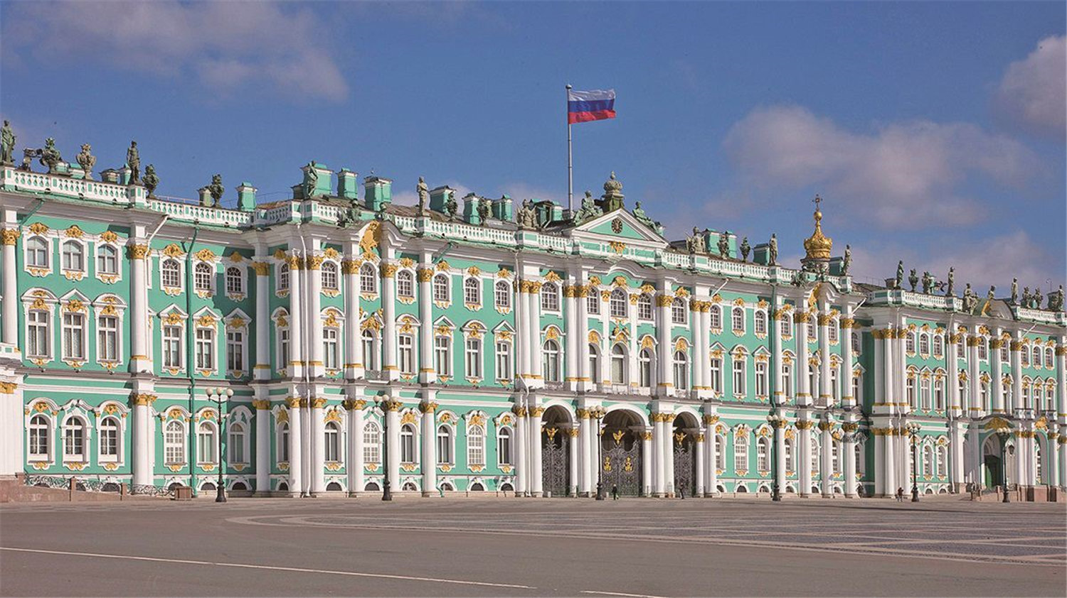 俄罗斯最具代表性的建筑，世界四大博物馆之一，馆内珍品不容错过_冬宫
