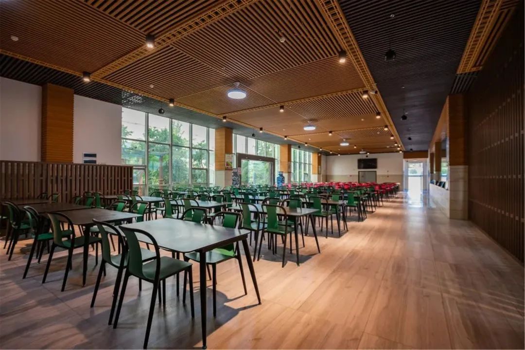 家门口的好工作！最高年薪40万元，浏阳这家企业招聘销售经理30人！休闲区蓝鸢梦想 - Www.slyday.coM