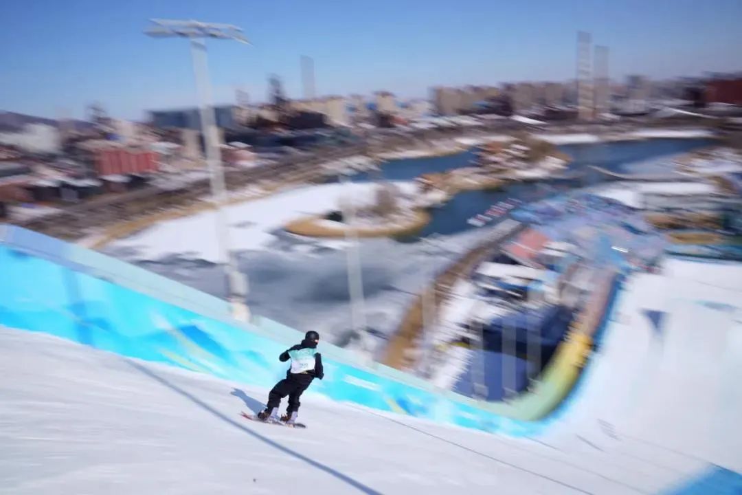 单场最高分！冬奥会单板滑雪大跳台项目，太原选手苏翊鸣晋级决赛！休闲区蓝鸢梦想 - Www.slyday.coM