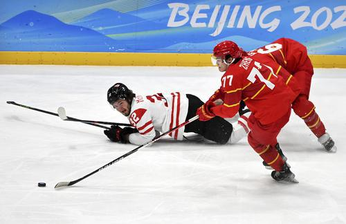 新冬奥·星闪耀丨冰球场上的“中国长城”郑恩来，也许你不太认识，但他“大有来头”休闲区蓝鸢梦想 - Www.slyday.coM