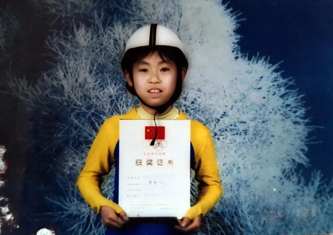 史上最苦的冬奥冠军：裤子是从垃圾站捡的，过年饺子是邻居送的，爸爸哥哥靠修鞋养大了她休闲区蓝鸢梦想 - Www.slyday.coM