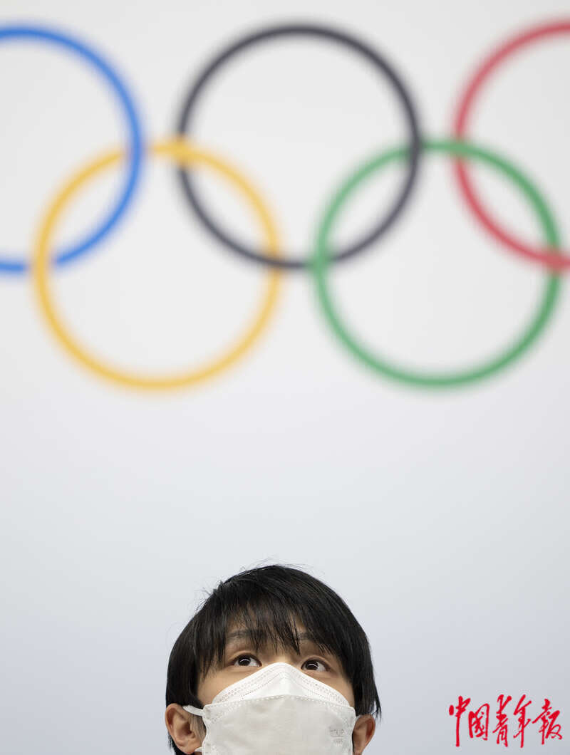 羽生结弦举行新闻发布会 现场座无虚席休闲区蓝鸢梦想 - Www.slyday.coM