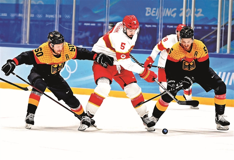 中国男子冰球队收获历史性进球休闲区蓝鸢梦想 - Www.slyday.coM