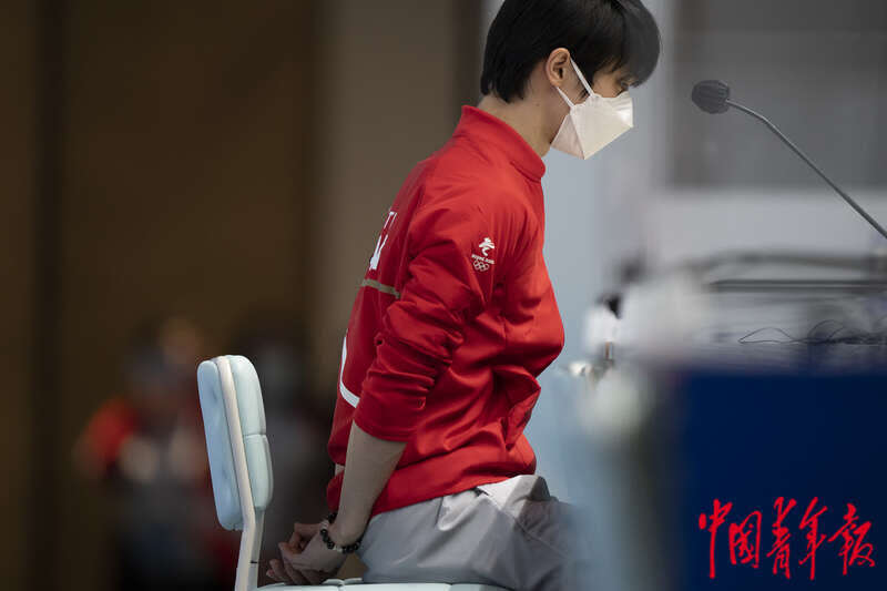 羽生结弦举行新闻发布会 现场座无虚席休闲区蓝鸢梦想 - Www.slyday.coM