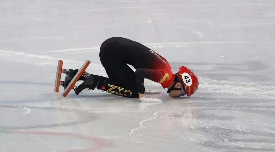 史上最苦的冬奥冠军：裤子是从垃圾站捡的，过年饺子是邻居送的，爸爸哥哥靠修鞋养大了她休闲区蓝鸢梦想 - Www.slyday.coM