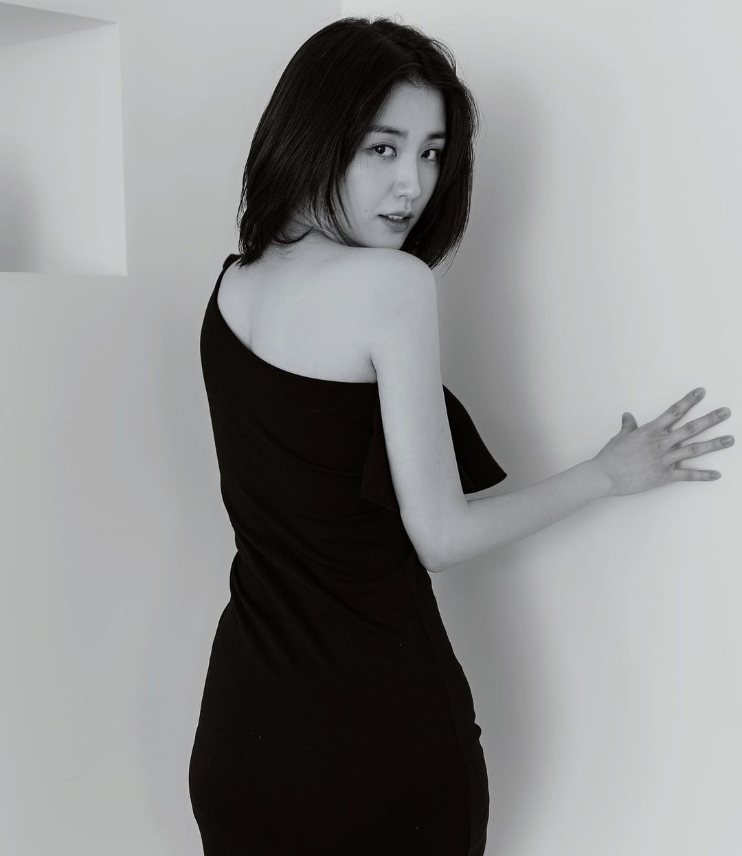 "职场短发"|朴河宣_新浪新闻