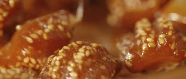 谷爱凌带火了蜜三刀？！山东的甜蜜担当还有更多！休闲区蓝鸢梦想 - Www.slyday.coM