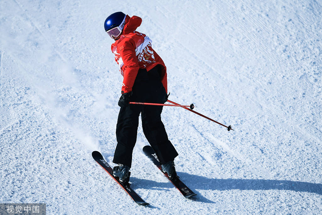 再夺银牌!自由式滑雪女子坡面障碍技巧 谷爱凌完美第三跳86.23分休闲区蓝鸢梦想 - Www.slyday.coM 再夺银牌!自由式滑雪女子坡面障碍技巧 谷爱凌完美第三跳86.23分休闲区蓝鸢梦想 - Www.slyday.coM