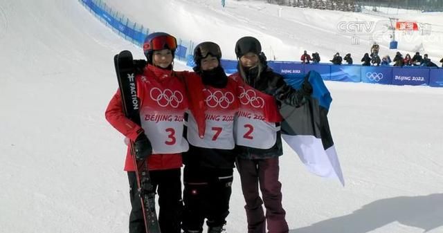 大心脏!谷爱凌第二跳失误摔倒,最后一跳86.23分勇夺亚军休闲区蓝鸢梦想 - Www.slyday.coM 大心脏!谷爱凌第二跳失误摔倒,最后一跳86.23分勇夺亚军休闲区蓝鸢梦想 - Www.slyday.coM