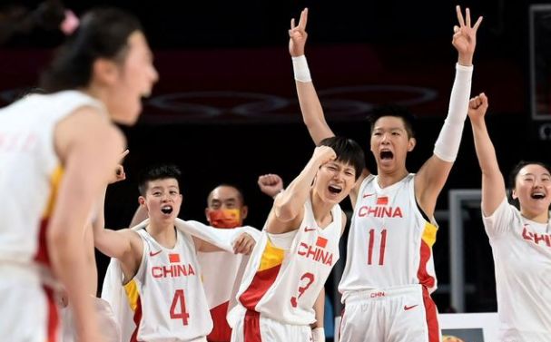 中国女篮又有进步了！33分碾压奥运季军，世界强队不是梦休闲区蓝鸢梦想 - Www.slyday.coM