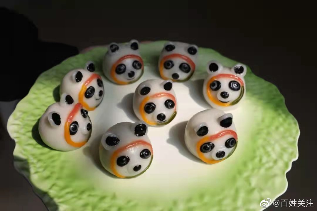 当“顶流”遇上元宵节，贵州民警包的冰墩墩汤圆太精致了！休闲区蓝鸢梦想 - Www.slyday.coM